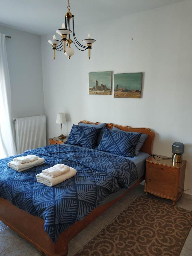 Polys Apartment And Paraskevi Studio With View Ptolemaida Exterior foto