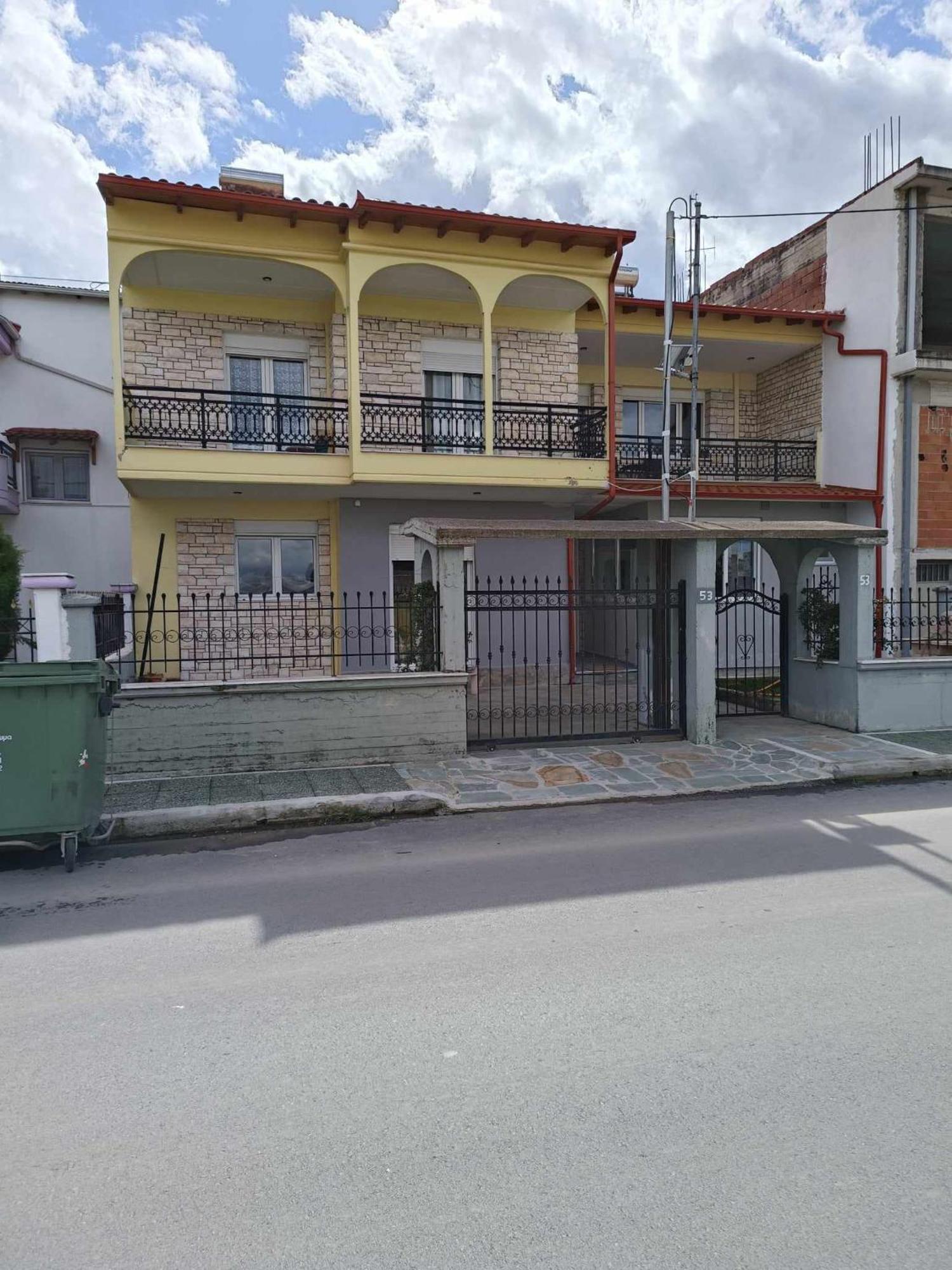 Polys Apartment And Paraskevi Studio With View Ptolemaida Exterior foto